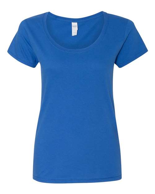 Softstyle® Women’s Deep Scoop Neck T-Shirt